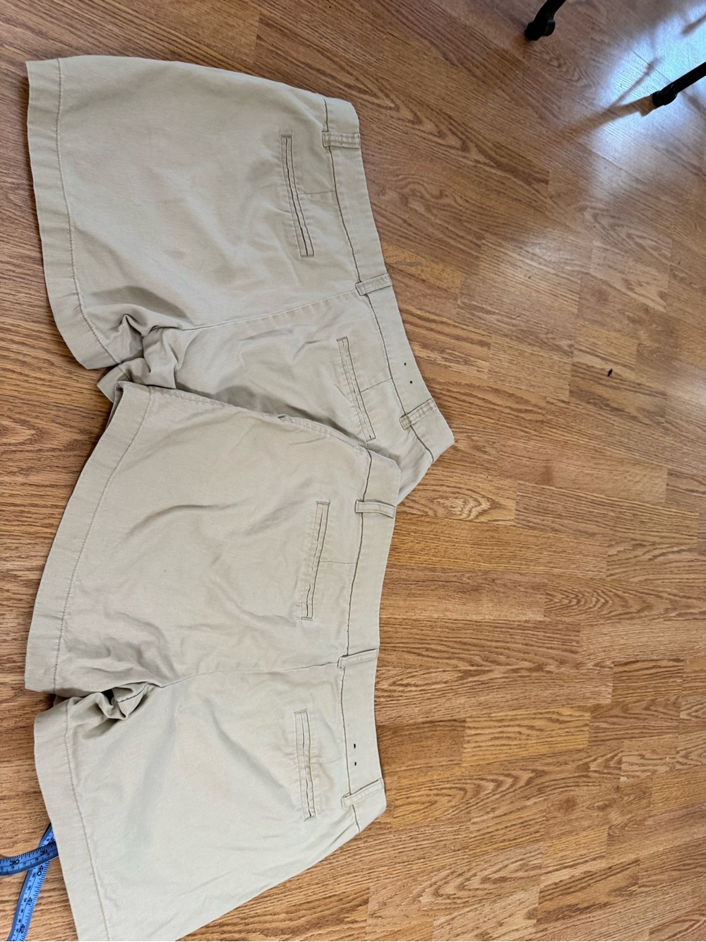Bundle of 2 J. Crew Beige 4” Shorts - Women’s 12 - Picture 8 of 10